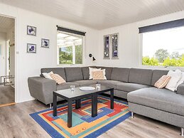 6 Person Holiday Home in Kolind-by Traum
