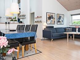 8 Person Holiday Home in Brovst