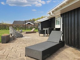 6 Person Holiday Home in Hadsund-by Traum