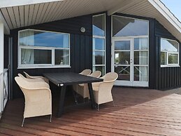 6 Person Holiday Home in Hadsund-by Traum