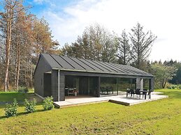 5 Star Holiday Home in Hjorring