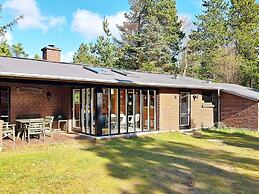 6 Person Holiday Home in Norre Nebel-by Traum