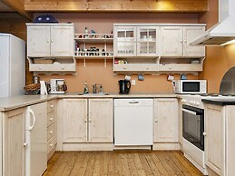 6 Person Holiday Home in Farvang-by Traum