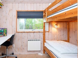10 Person Holiday Home in Farvang-by Traum