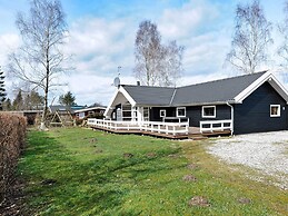 10 Person Holiday Home in Farvang-by Traum