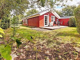 Pretty Cottage in Hemmet near Sea
