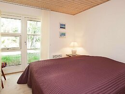 8 Person Holiday Home in Store Fuglede