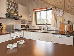 6 Person Holiday Home in Roslev-by Traum