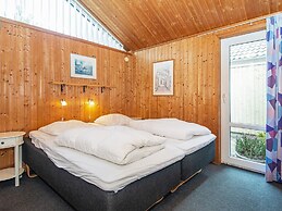 8 Person Holiday Home in Ebeltoft-by Traum