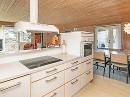 8 Person Holiday Home in Hesselager-by Traum
