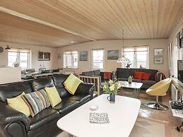 6 Person Holiday Home in Harboore-by Traum
