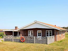 6 Person Holiday Home in Harboore-by Traum