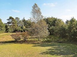 Classic Holiday Home in Hals near Sea