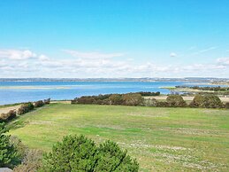 Secluded Retreat by Water - By Traum Ferienwohnungen