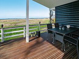 Secluded Retreat by Water - By Traum Ferienwohnungen