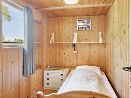 7 Person Holiday Home in Kolind-by Traum