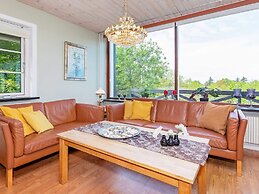 19 Person Holiday Home in Logstor-by Traum