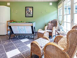 19 Person Holiday Home in Logstor-by Traum