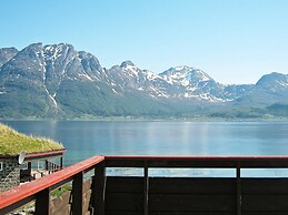 6 Person Holiday Home in Hamnvik