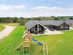 Spacious Holiday Home in Grenå near Sea