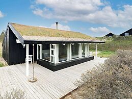 8 Person Holiday Home in Pandrup-by Traum