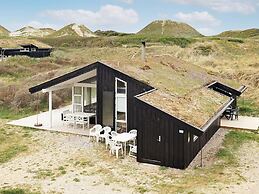 8 Person Holiday Home in Pandrup-by Traum