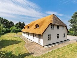 18 Person Holiday Home in Gram