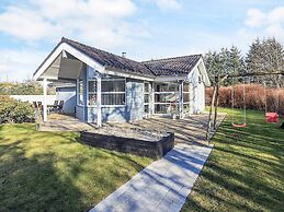 6 Person Holiday Home in Hals-by Traum