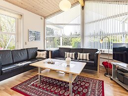 6 Person Holiday Home in Hals-by Traum