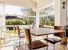 6 Person Holiday Home in Hals-by Traum