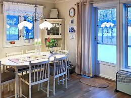6 Person Holiday Home in Ballangen