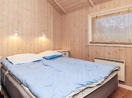 6 Person Holiday Home in Hojby-by Traum