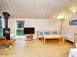 6 Person Holiday Home in Hojby-by Traum