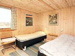Cozy Holiday Home in Oksbøl near Beach