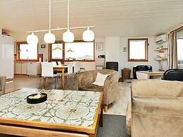 Cozy Holiday Home in Oksbøl near Beach