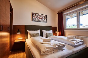 EVI APARTMENTS via we rent