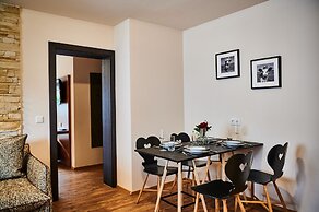 EVI APARTMENTS via we rent