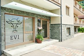 EVI APARTMENTS via we rent