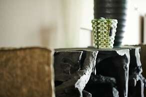EVI APARTMENTS via we rent
