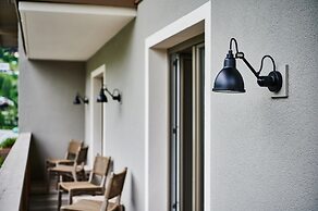 EVI APARTMENTS via we rent