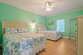 Daze In The Sun 3 Bedroom Home by RedAwning