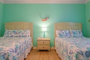 Daze In The Sun 3 Bedroom Home by RedAwning