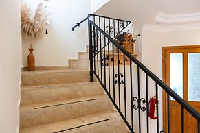 Lacitrus Villa Hotel