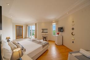 Lacitrus Villa Hotel