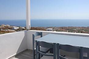 Phaos Santorini Suites