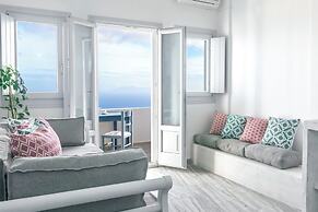 Phaos Santorini Suites