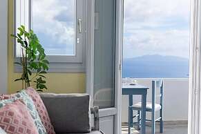 Phaos Santorini Suites