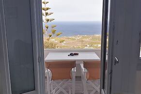 Phaos Santorini Suites