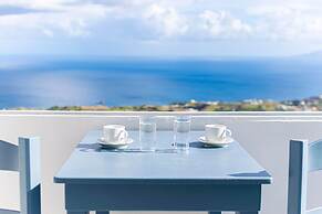 Phaos Santorini Suites