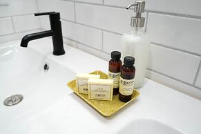 506 Lofts - Anchor Rentals